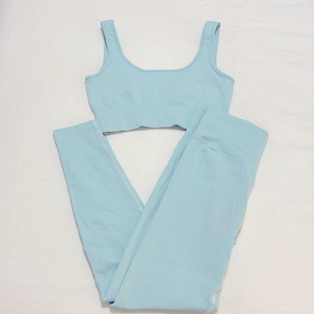 Amazon workout set size medium